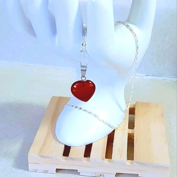 Natural carnelian stone HEART PENDANT SILVER PLATED CHAIN NECKLACE - Picture 3 of 8